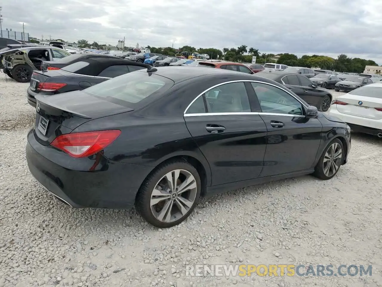 3 Photograph of a damaged car WDDSJ4EB5KN749878 MERCEDES-BENZ CLA-CLASS 2019