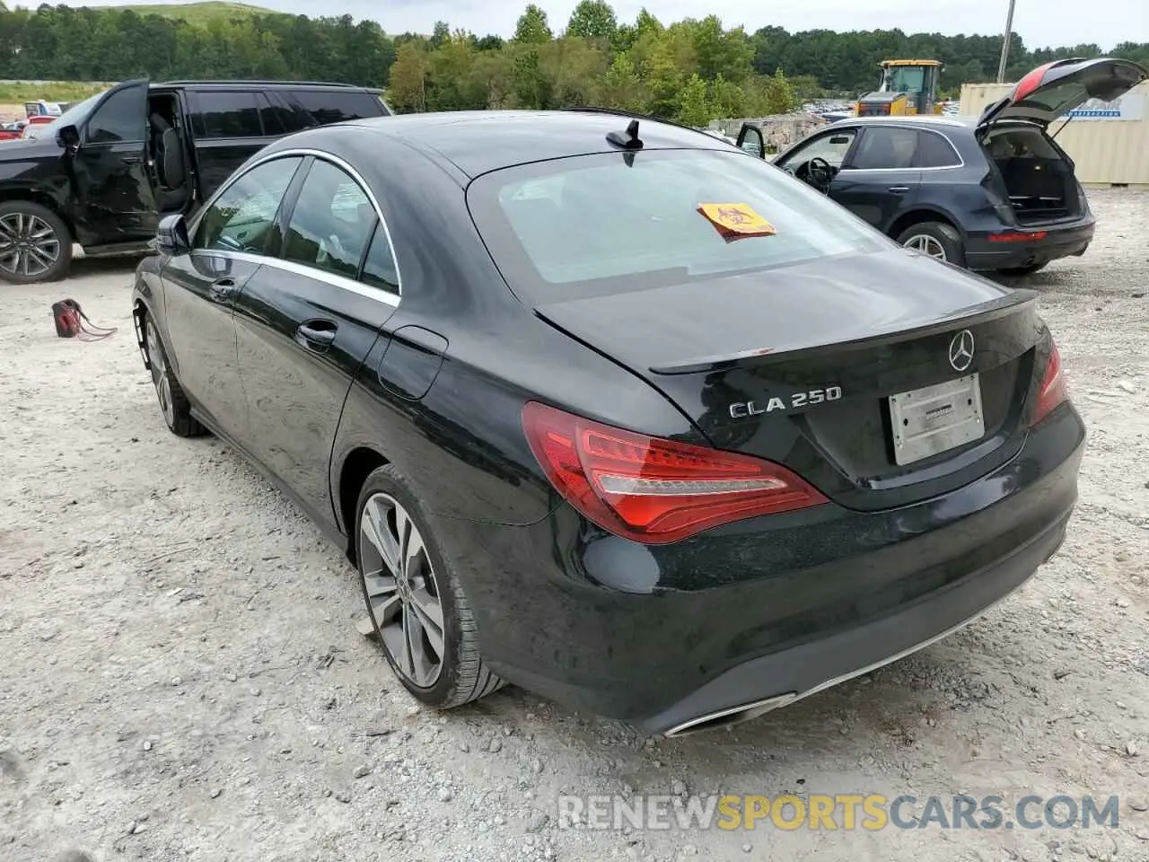 3 Фотография поврежденного автомобиля WDDSJ4EB5KN775221 MERCEDES-BENZ CLA-CLASS 2019