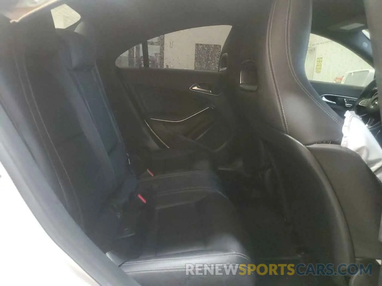 10 Фотография поврежденного автомобиля WDDSJ4EB7KN758386 MERCEDES-BENZ CLA-CLASS 2019