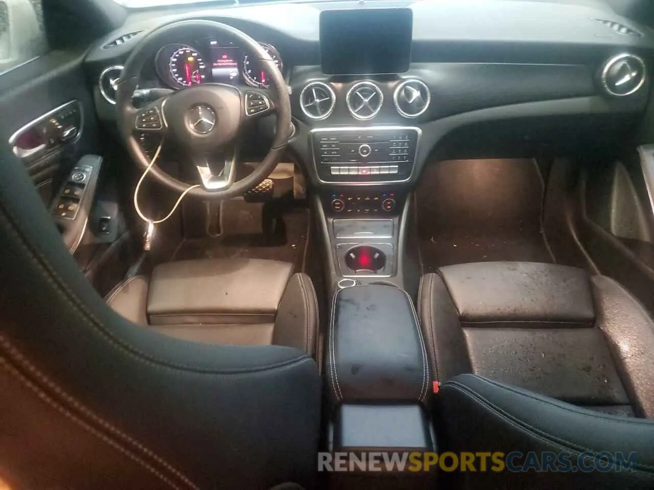 8 Фотография поврежденного автомобиля WDDSJ4EB7KN758386 MERCEDES-BENZ CLA-CLASS 2019