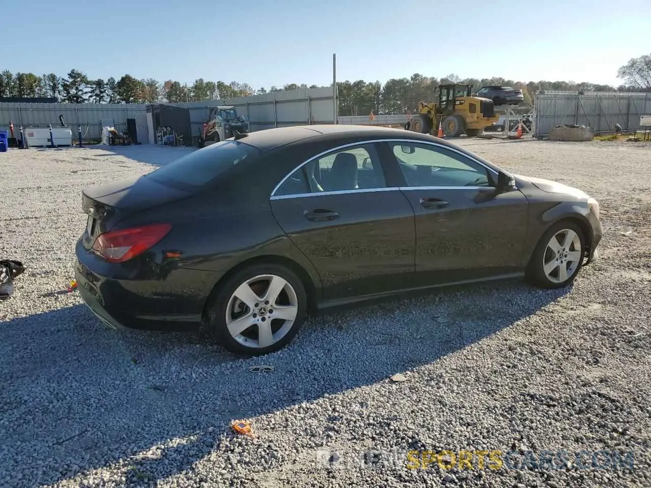 3 Фотография поврежденного автомобиля WDDSJ4EB8KN698666 MERCEDES-BENZ CLA-CLASS 2019