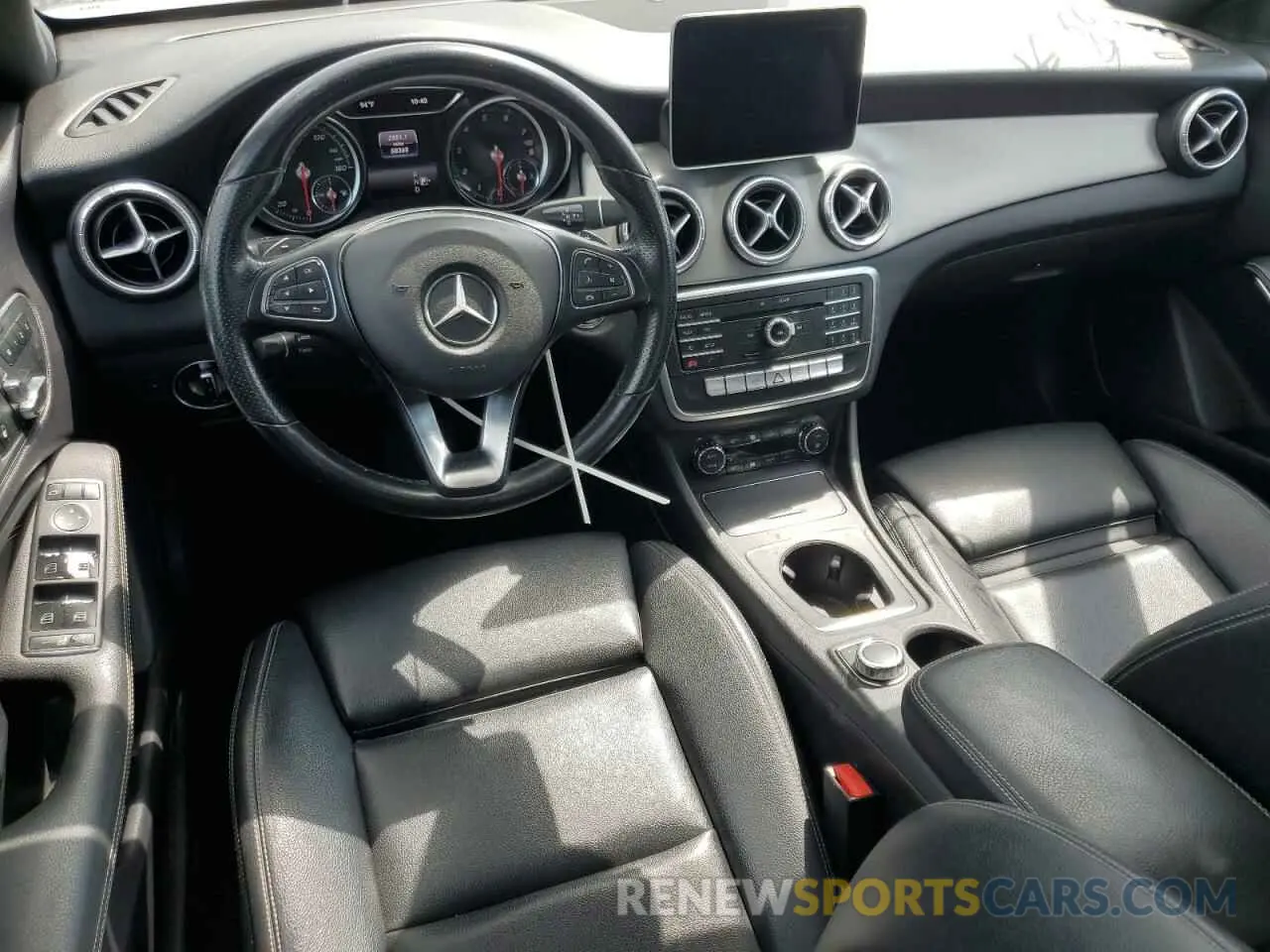 8 Photograph of a damaged car WDDSJ4EB8KN724229 MERCEDES-BENZ CLA-CLASS 2019