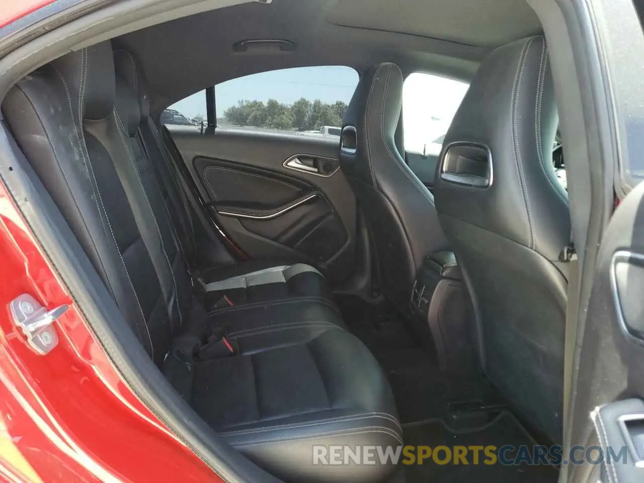 10 Photograph of a damaged car WDDSJ4EB9KN759684 MERCEDES-BENZ CLA-CLASS 2019