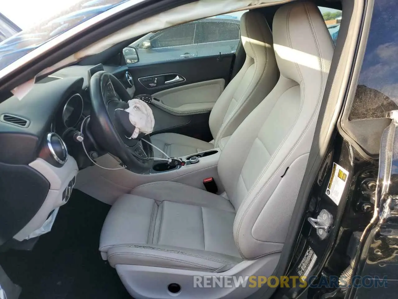 7 Photograph of a damaged car WDDSJ4EBXKN749729 MERCEDES-BENZ CLA-CLASS 2019