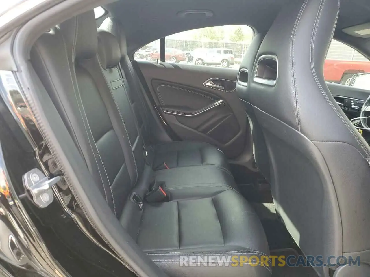 10 Photograph of a damaged car WDDSJ4GB1KN762267 MERCEDES-BENZ CLA-CLASS 2019