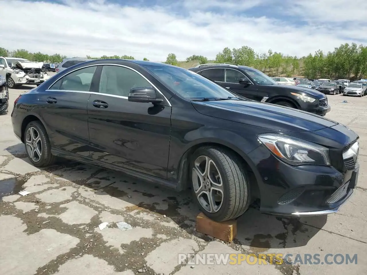 4 Photograph of a damaged car WDDSJ4GB9KN760895 MERCEDES-BENZ CLA-CLASS 2019