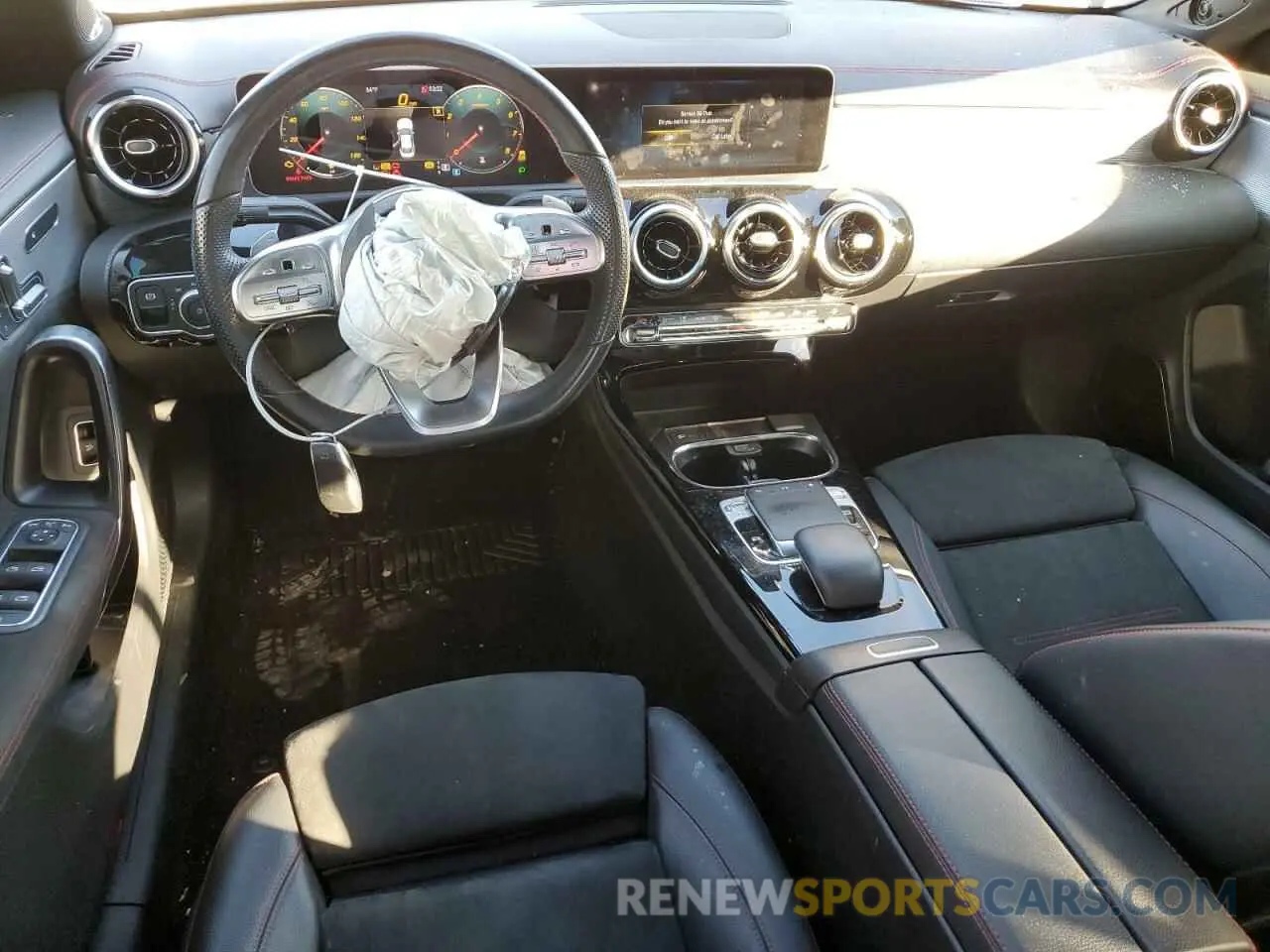8 Фотография поврежденного автомобиля W1K5J4HB0LN082650 MERCEDES-BENZ CLA-CLASS 2020