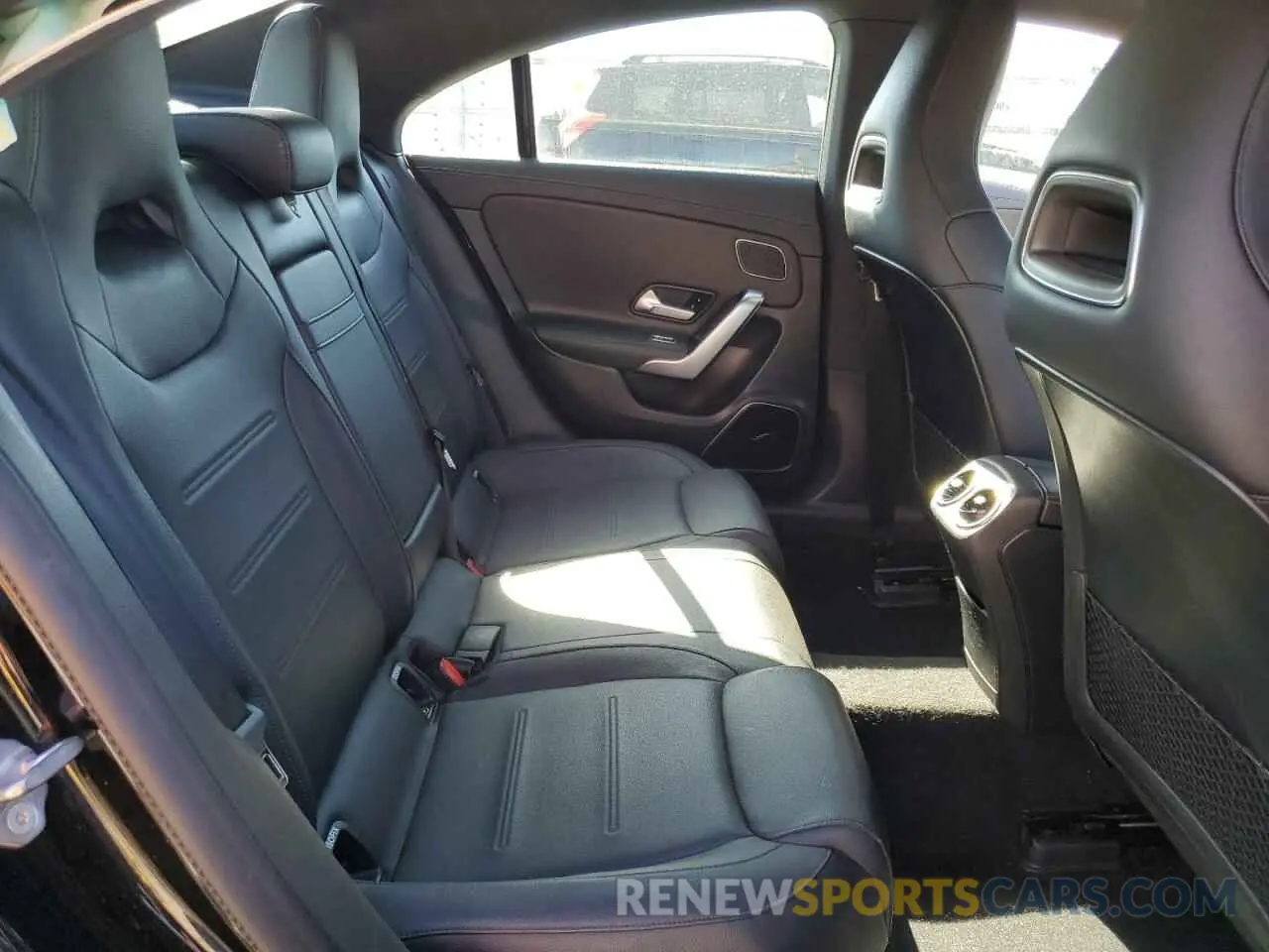 10 Фотография поврежденного автомобиля W1K5J4HB4LN086149 MERCEDES-BENZ CLA-CLASS 2020