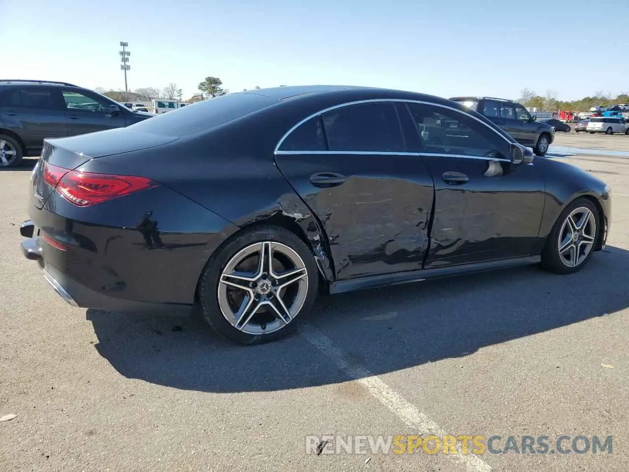 3 Фотография поврежденного автомобиля W1K5J4HB5LN087844 MERCEDES-BENZ CLA-CLASS 2020