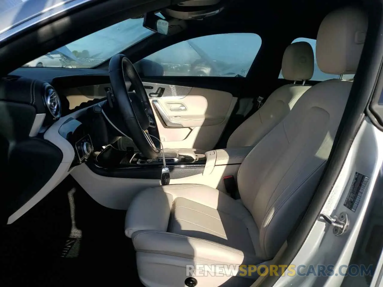 7 Фотография поврежденного автомобиля W1K5J4GBXMN163948 MERCEDES-BENZ CLA-CLASS 2021