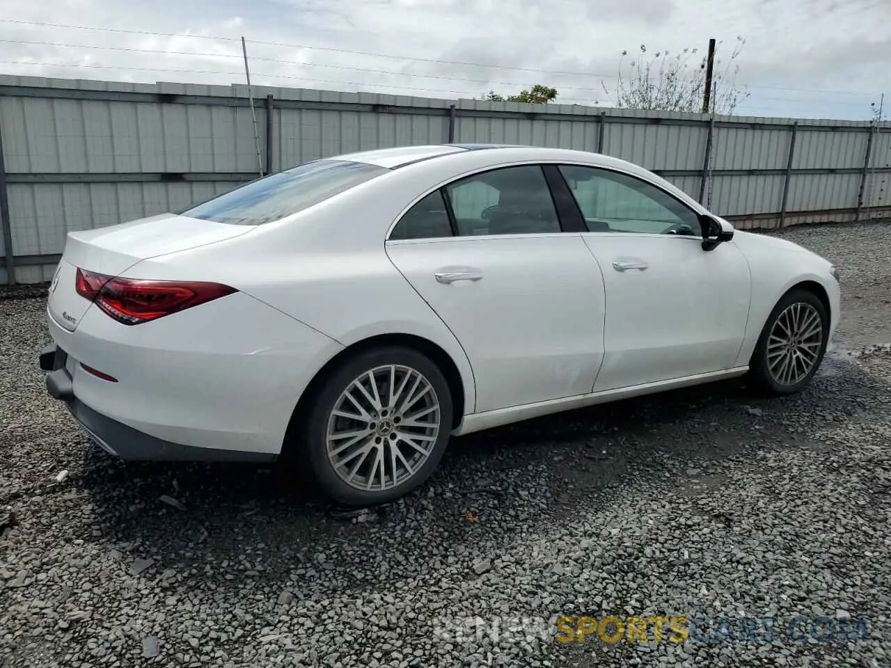 3 Фотография поврежденного автомобиля W1K5J4HB6MN191325 MERCEDES-BENZ CLA-CLASS 2021