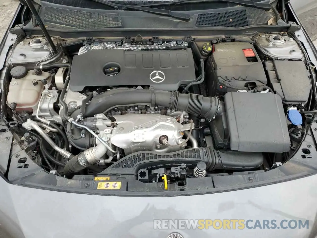 11 Photograph of a damaged car W1K5J4GB2NN295300 MERCEDES-BENZ CLA-CLASS 2022