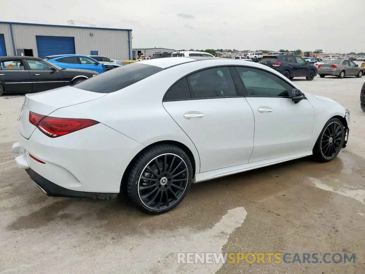 3 Фотография поврежденного автомобиля W1K5J4GB9NN318183 MERCEDES-BENZ CLA-CLASS 2022