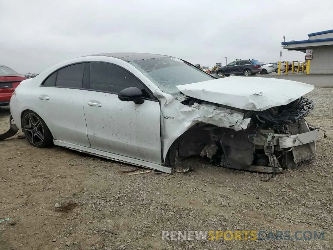 4 Фотография поврежденного автомобиля W1K5J5BB0NN267492 MERCEDES-BENZ CLA-CLASS 2022
