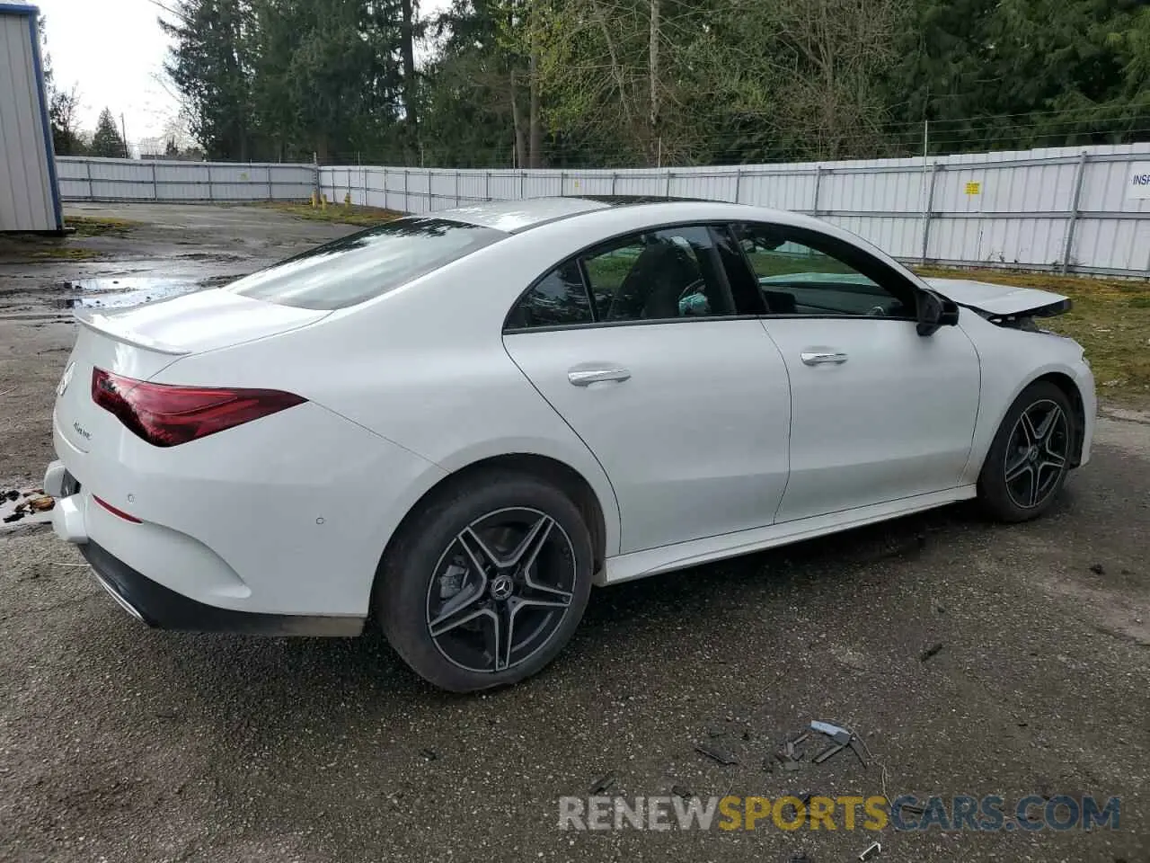 3 Photograph of a damaged car W1K5J4HB8RN479208 MERCEDES-BENZ CLA-CLASS 2024