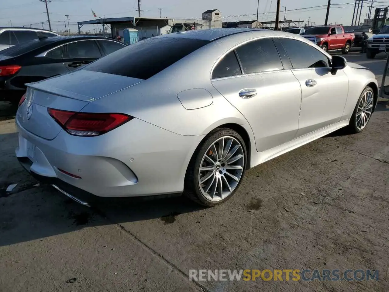 3 Фотография поврежденного автомобиля WDD2J5JB3KA027280 MERCEDES-BENZ CLC-CLASS 2019