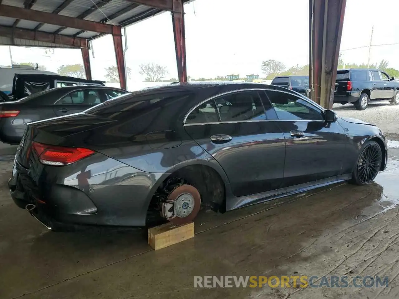 3 Photograph of a damaged car WDD2J5JB7KA006996 MERCEDES-BENZ CLC-CLASS 2019