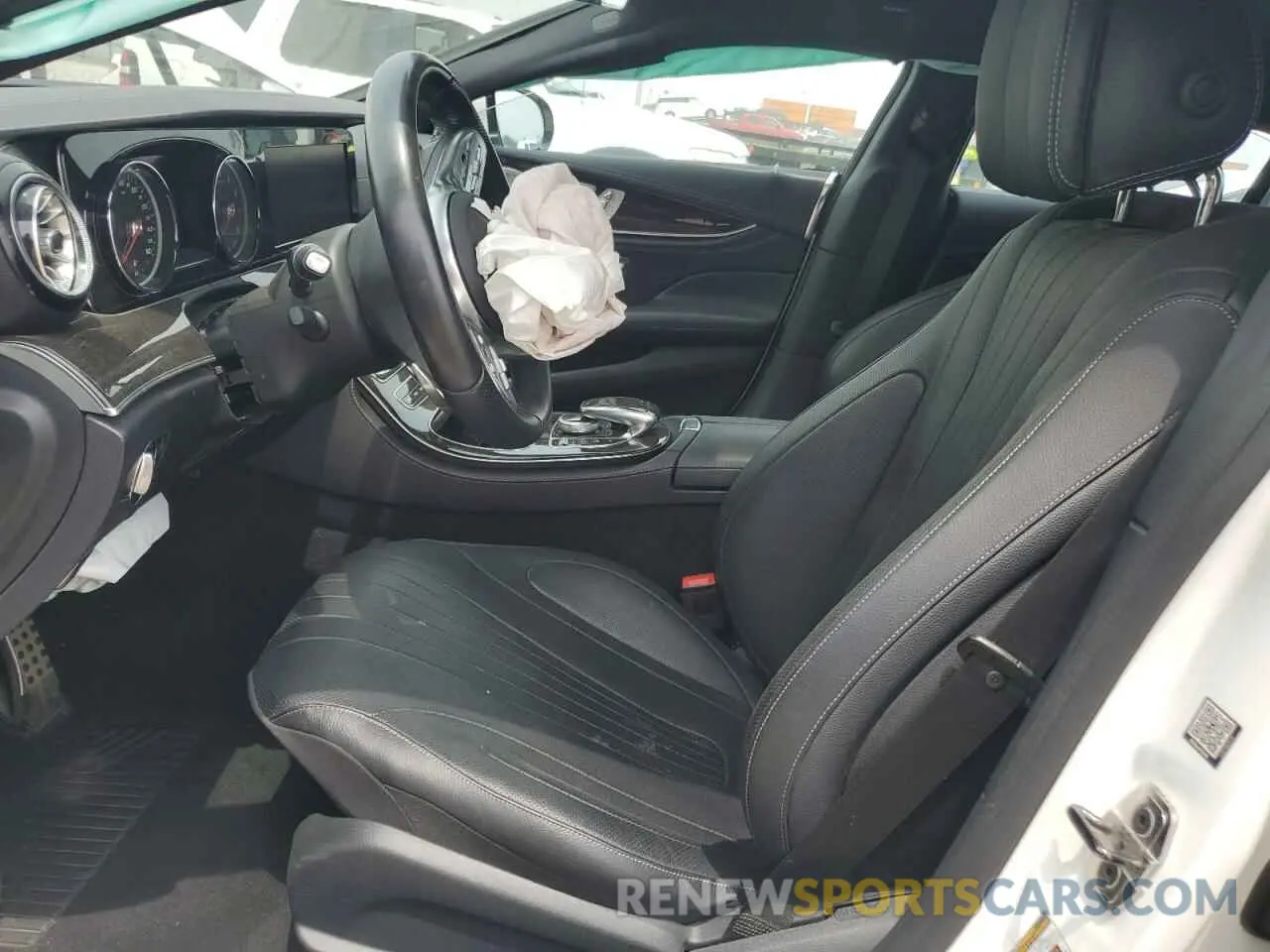 7 Фотография поврежденного автомобиля WDD2J5JB9KA030989 MERCEDES-BENZ CLC-CLASS 2019