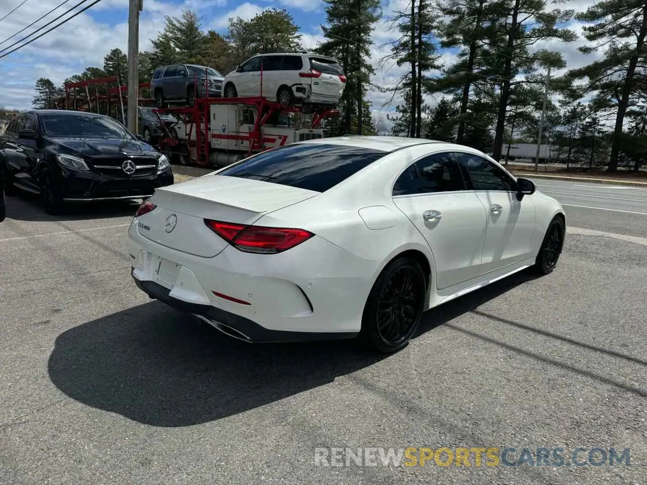 3 Фотография поврежденного автомобиля WDD2J5JBXKA029690 MERCEDES-BENZ CLC-CLASS 2019
