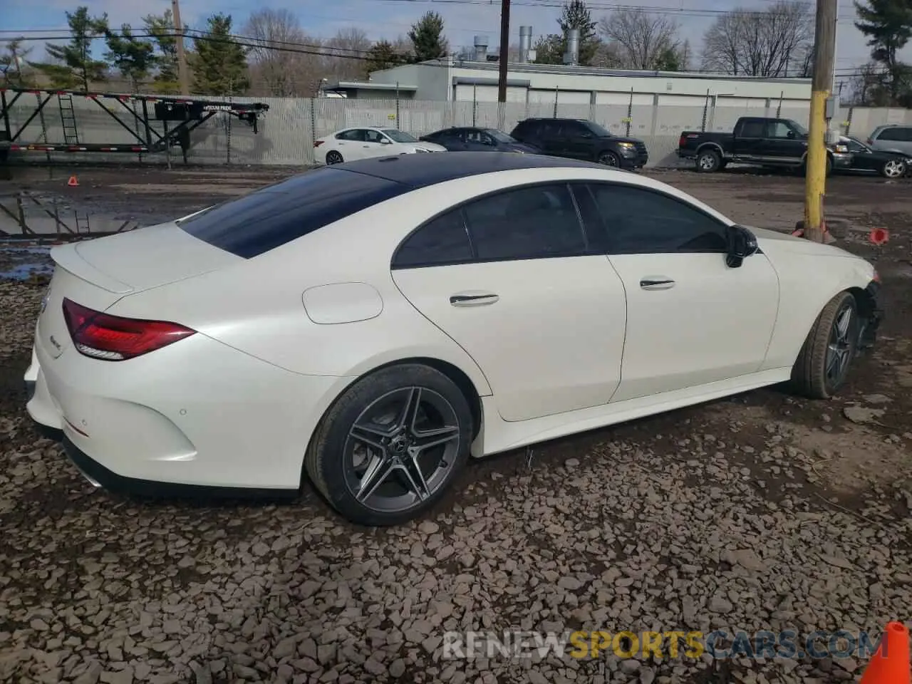 3 Фотография поврежденного автомобиля WDD2J5KB2KA021095 MERCEDES-BENZ CLC-CLASS 2019
