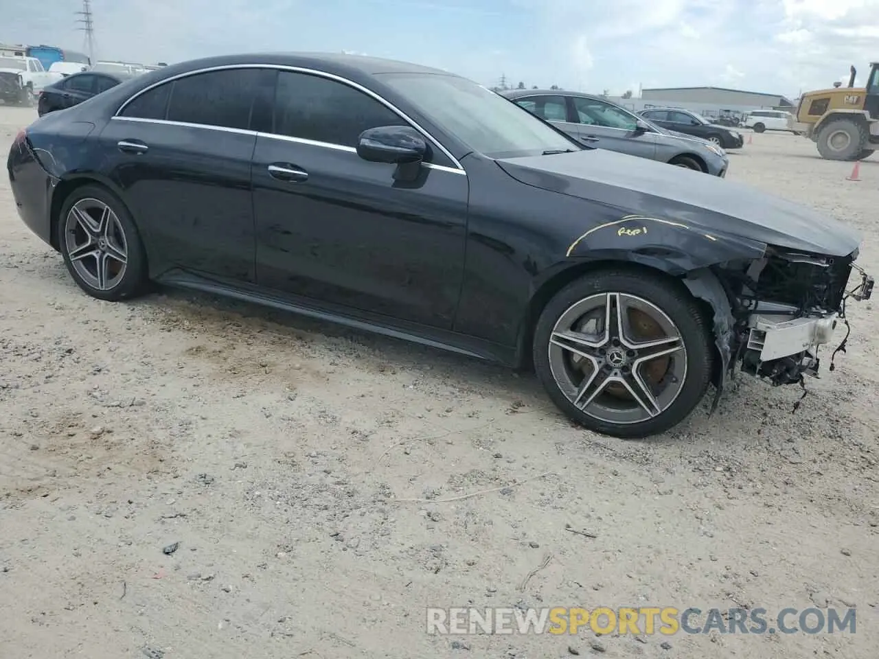 4 Фотография поврежденного автомобиля WDD2J5KBXKA031633 MERCEDES-BENZ CLC-CLASS 2019