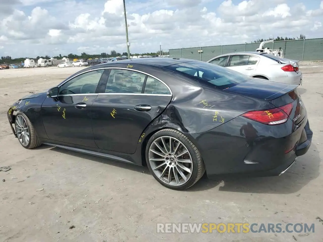 2 Photograph of a damaged car WDD2J5JB1LA050560 MERCEDES-BENZ CLC-CLASS 2020