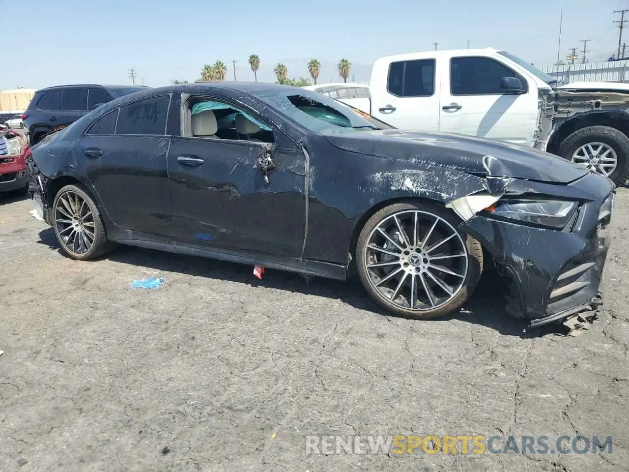 4 Photograph of a damaged car W1K2J5JB7MA090045 MERCEDES-BENZ CLC-CLASS 2021