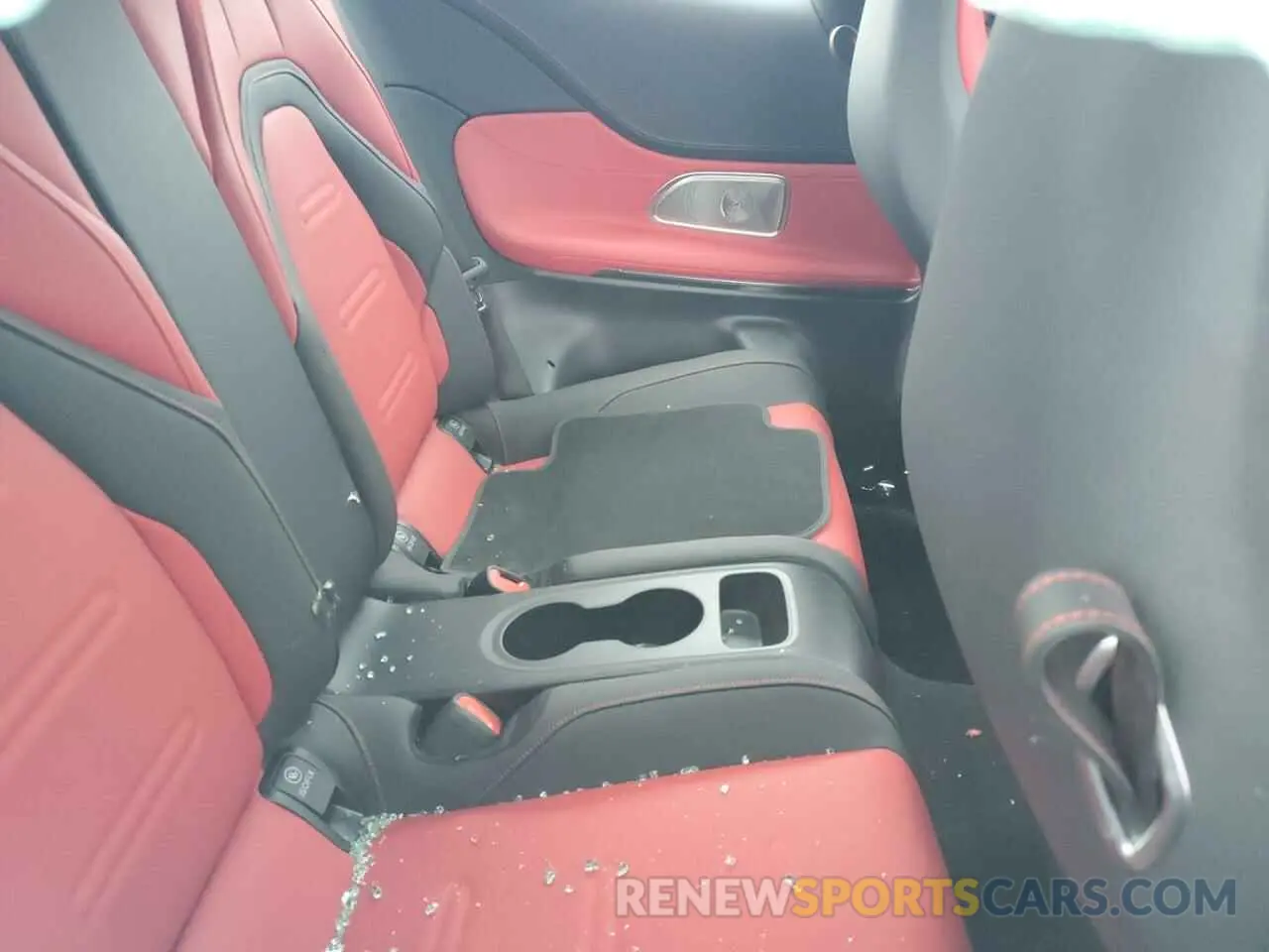 10 Фотография поврежденного автомобиля W1KMJ6CB0RF040545 MERCEDES-BENZ CLE AMG 53 2024