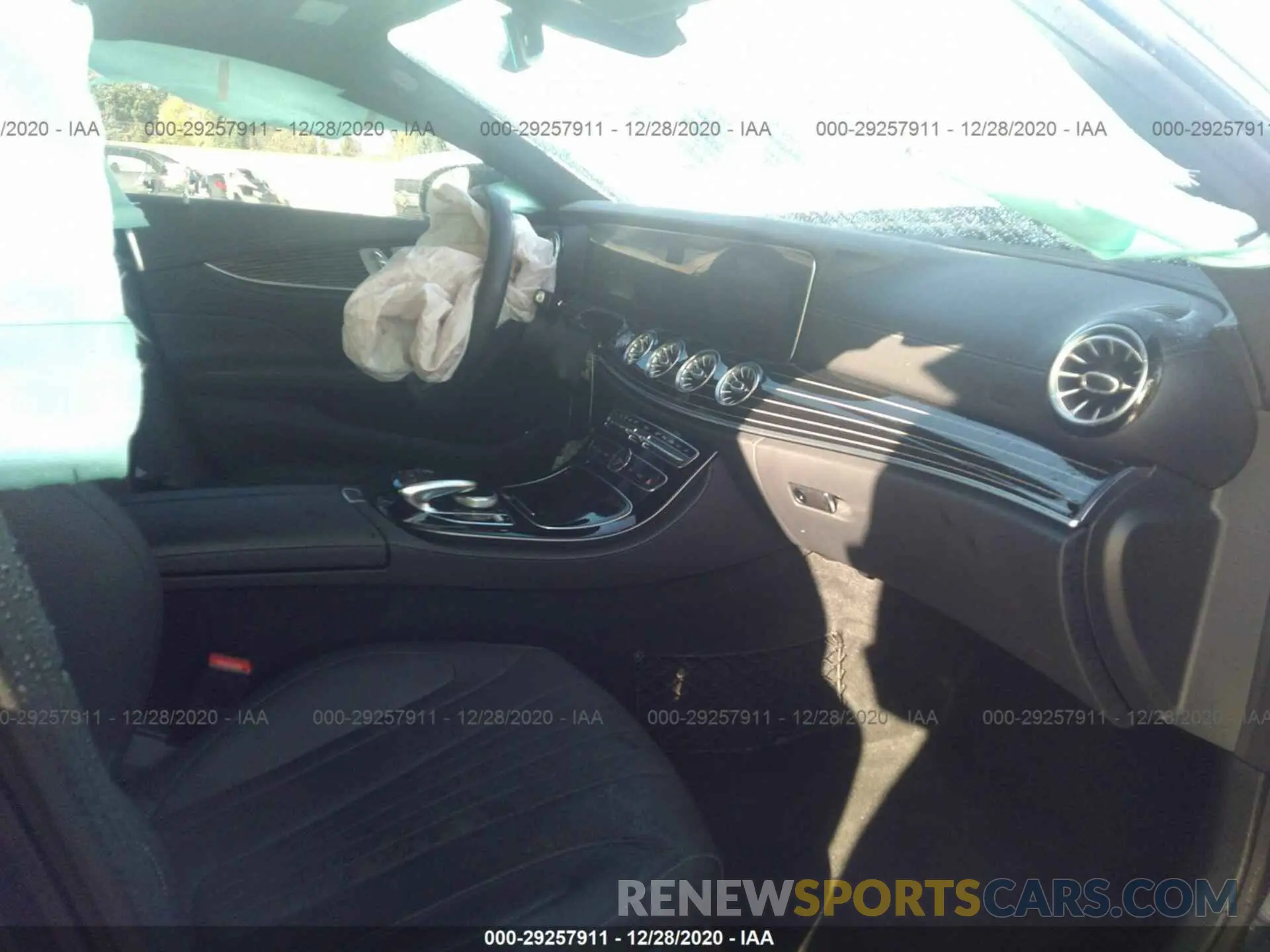 5 Photograph of a damaged car WDD2J5JB3KA011287 MERCEDES-BENZ CLS 2019