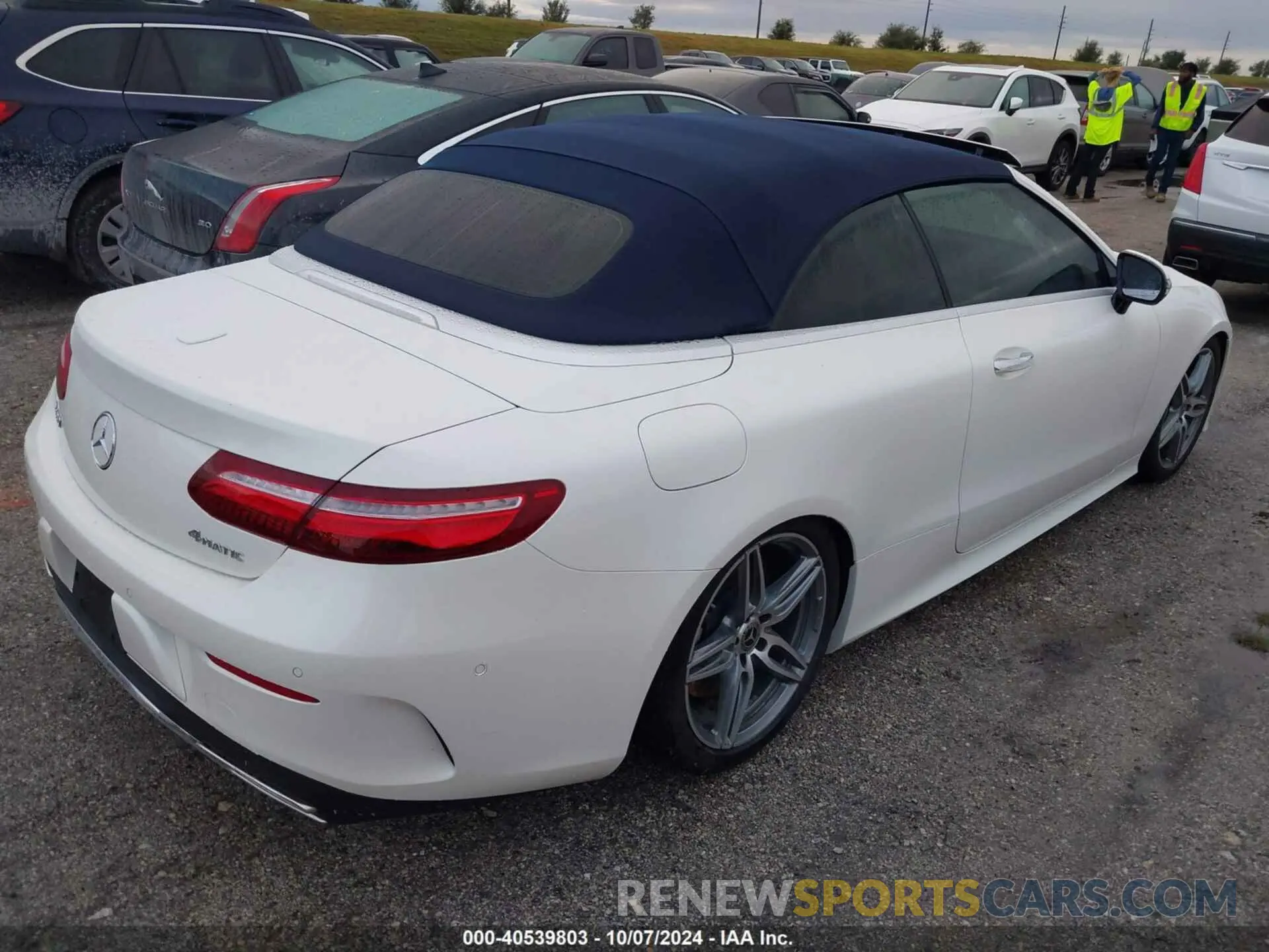 4 Photograph of a damaged car WDD1K6JB5KF081746 MERCEDES-BENZ E 2019