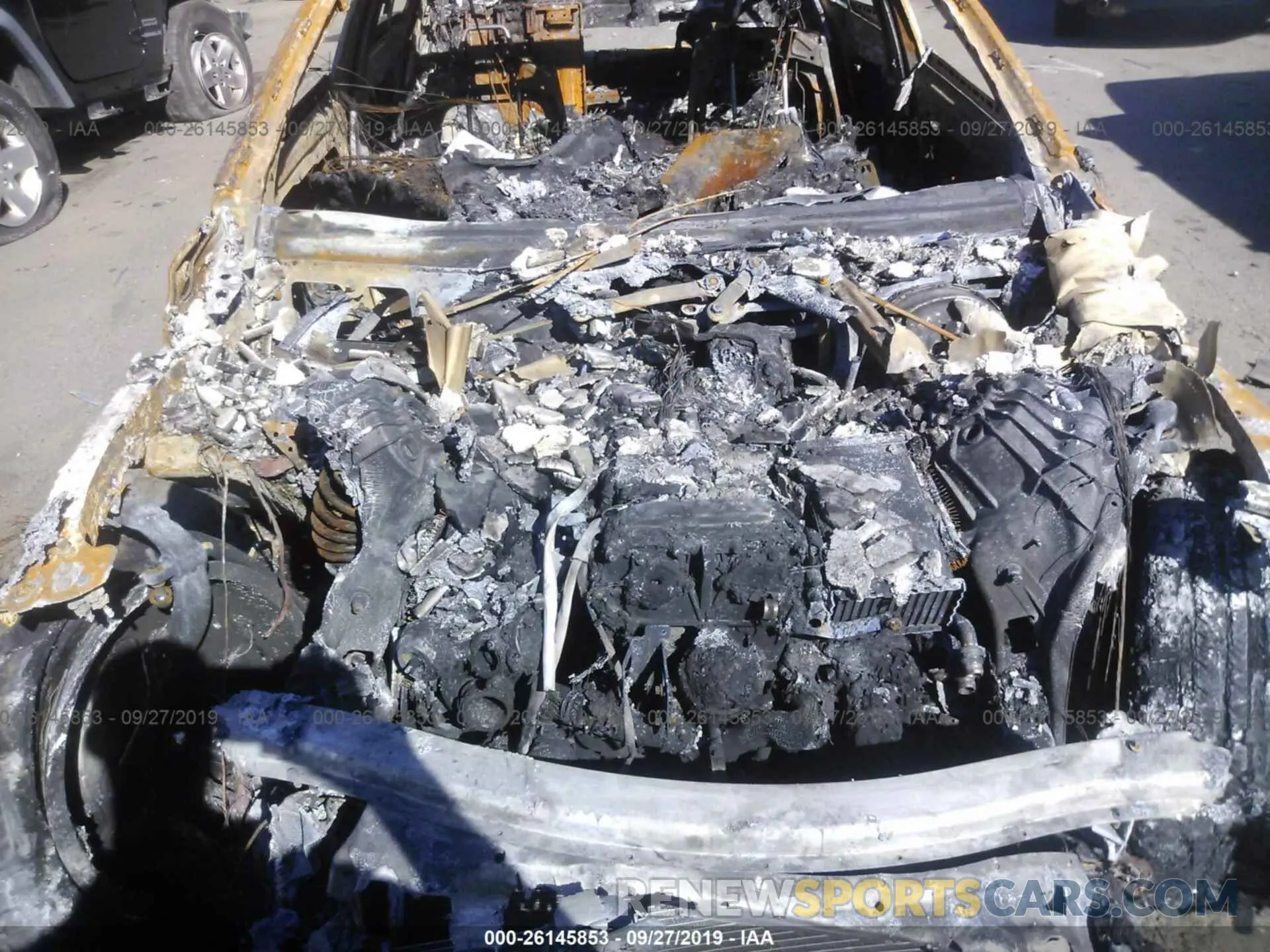 10 Photograph of a damaged car WDDZF4KB0KA612858 MERCEDES-BENZ E 2019