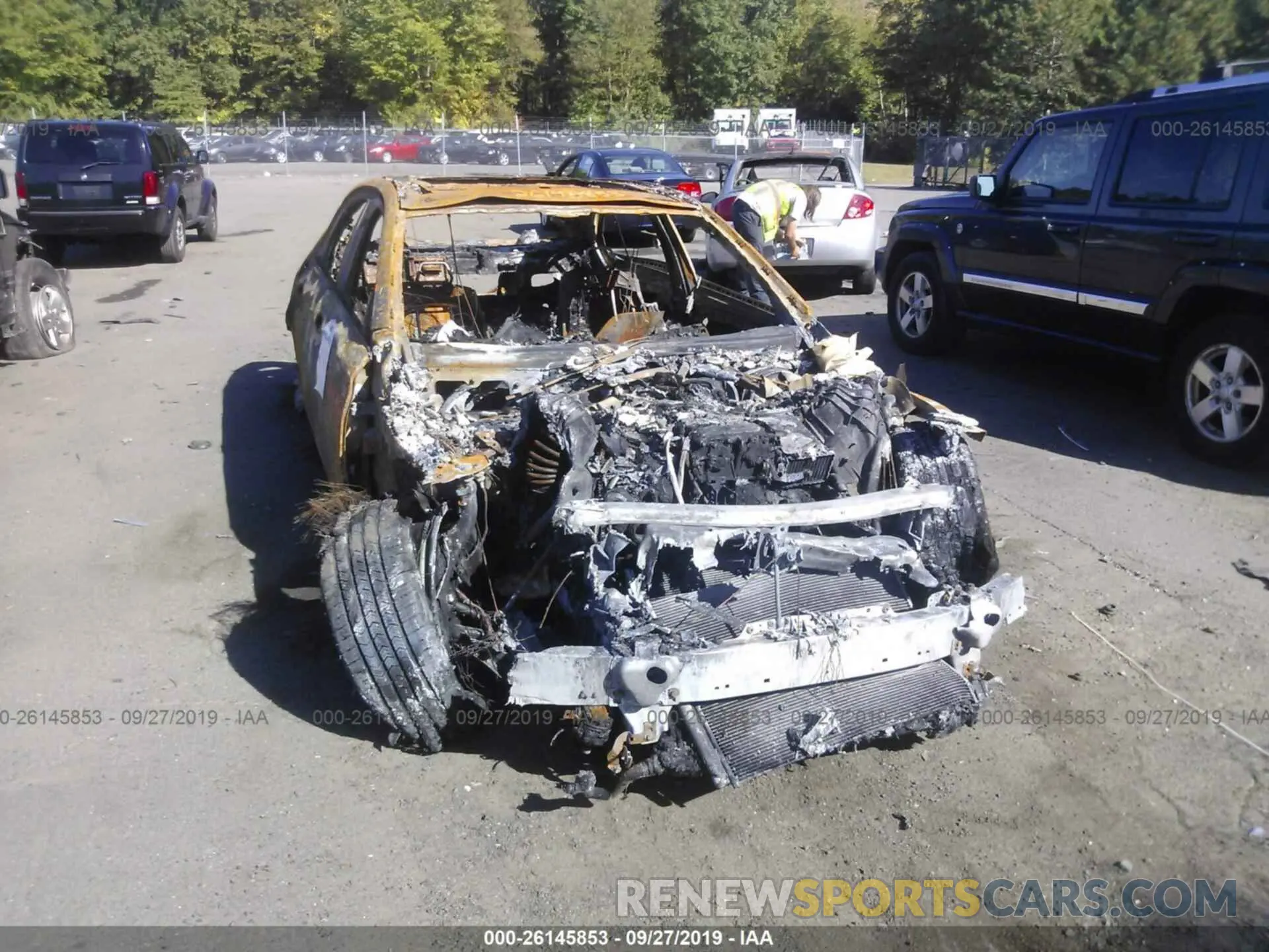6 Photograph of a damaged car WDDZF4KB0KA612858 MERCEDES-BENZ E 2019