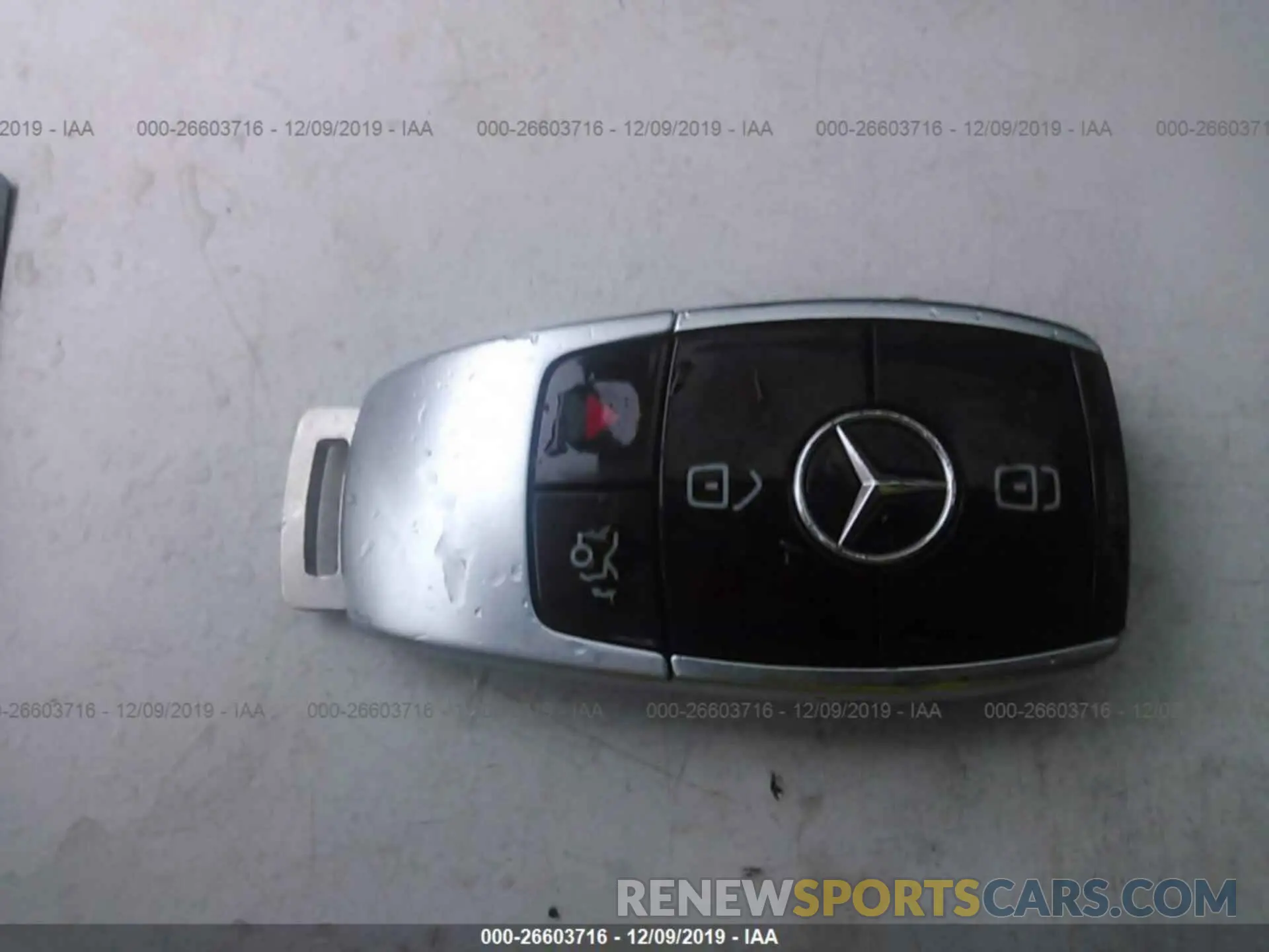 11 Photograph of a damaged car WDDZF4KB4KA557461 MERCEDES-BENZ E 2019