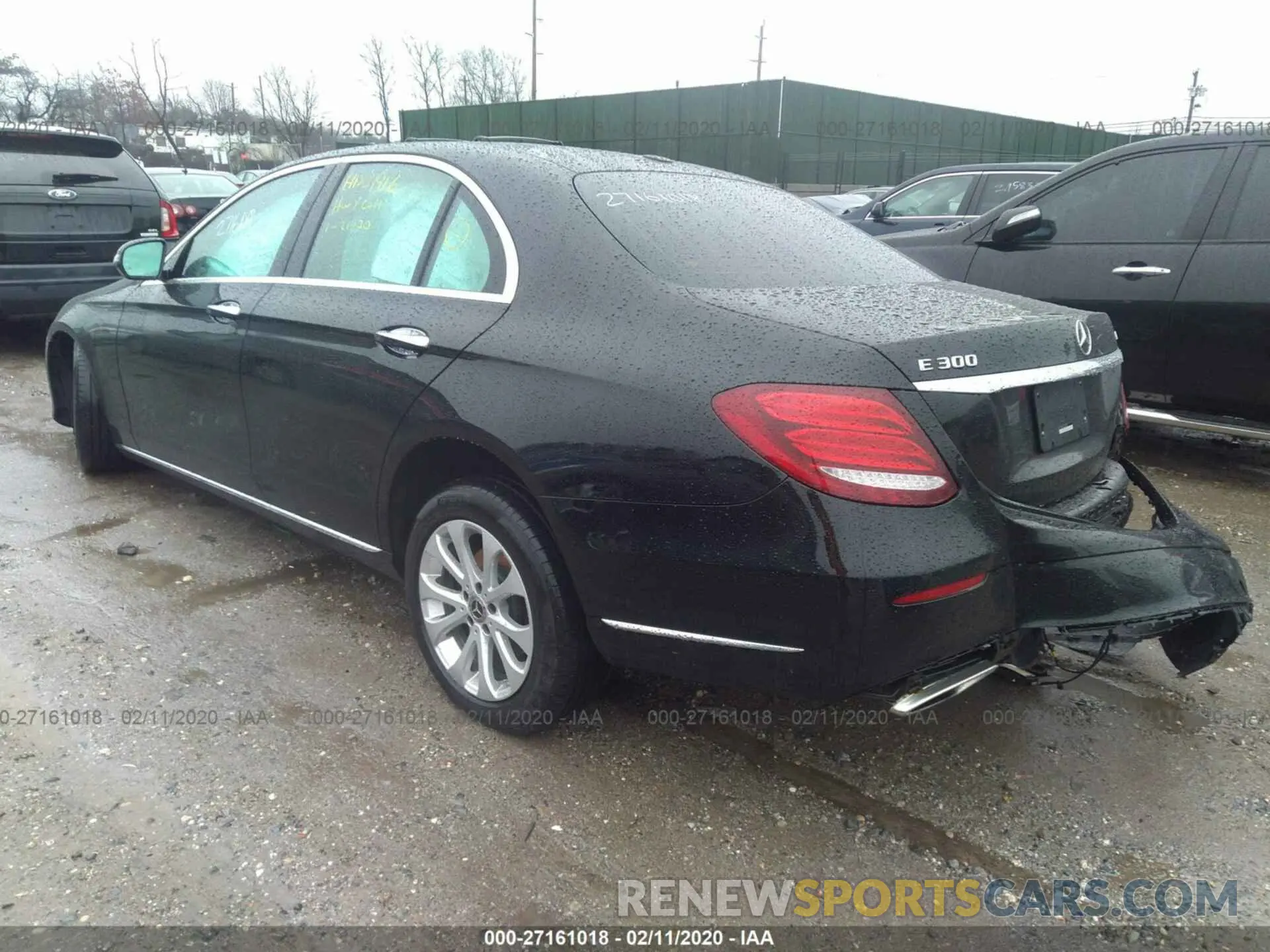 3 Photograph of a damaged car WDDZF4KB9KA597020 MERCEDES-BENZ E 2019