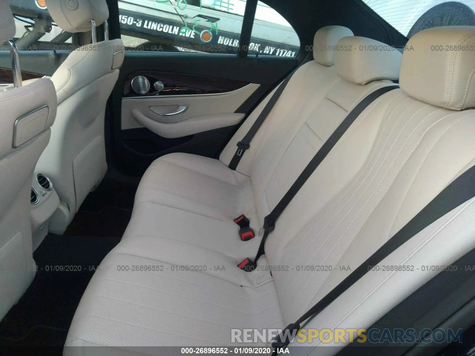 8 Photograph of a damaged car WDDZF4KBXKA549820 MERCEDES-BENZ E 2019