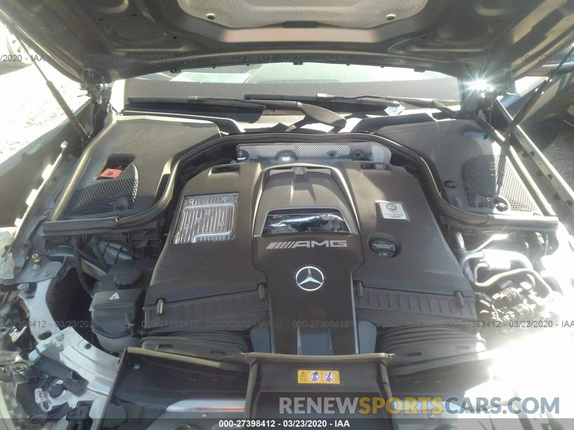 10 Photograph of a damaged car WDDZF8KB0KA509642 MERCEDES-BENZ E 2019