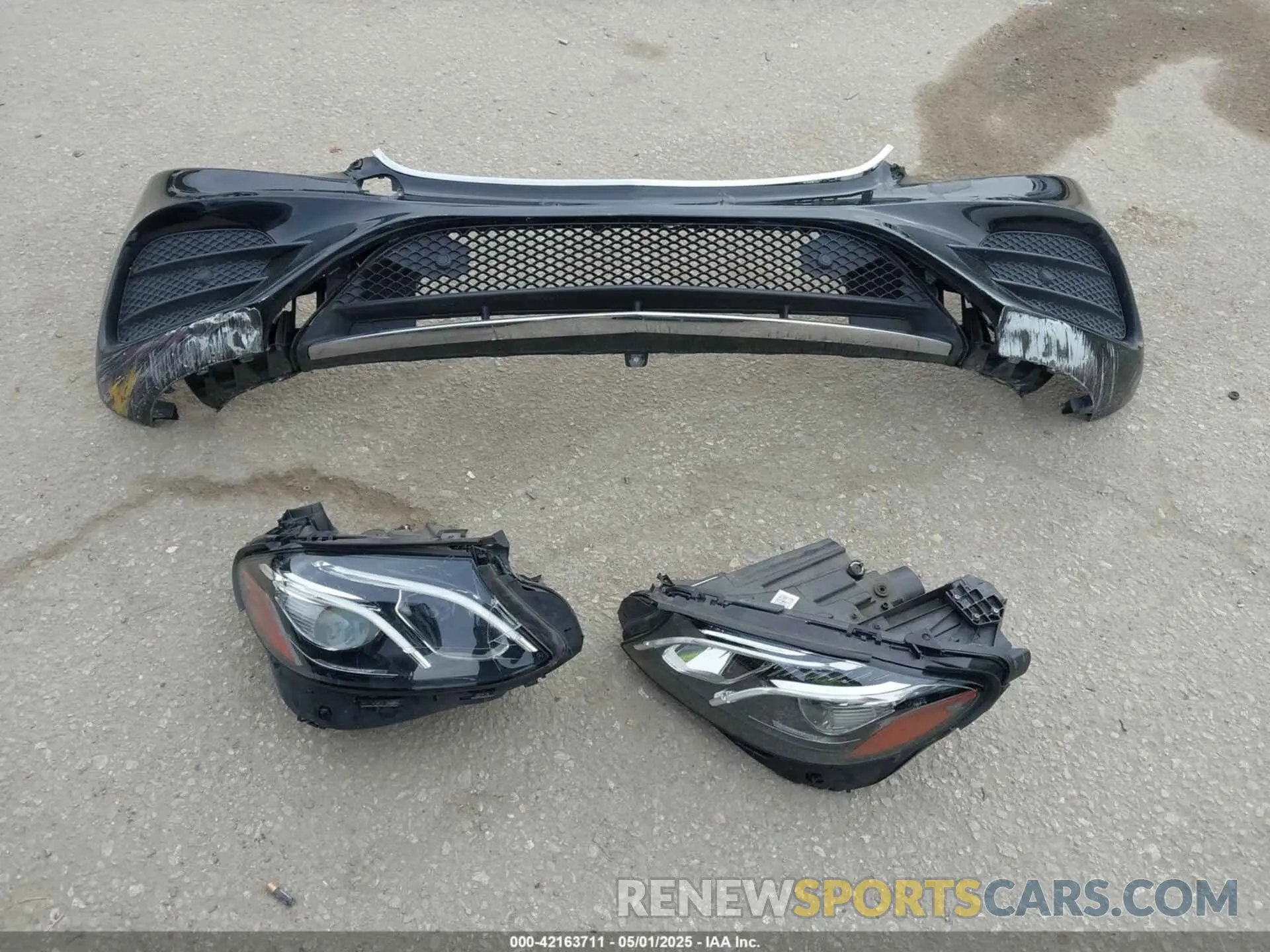 12 Фотография поврежденного автомобиля WDDZF4JB0KA639270 MERCEDES-BENZ E 300 2019