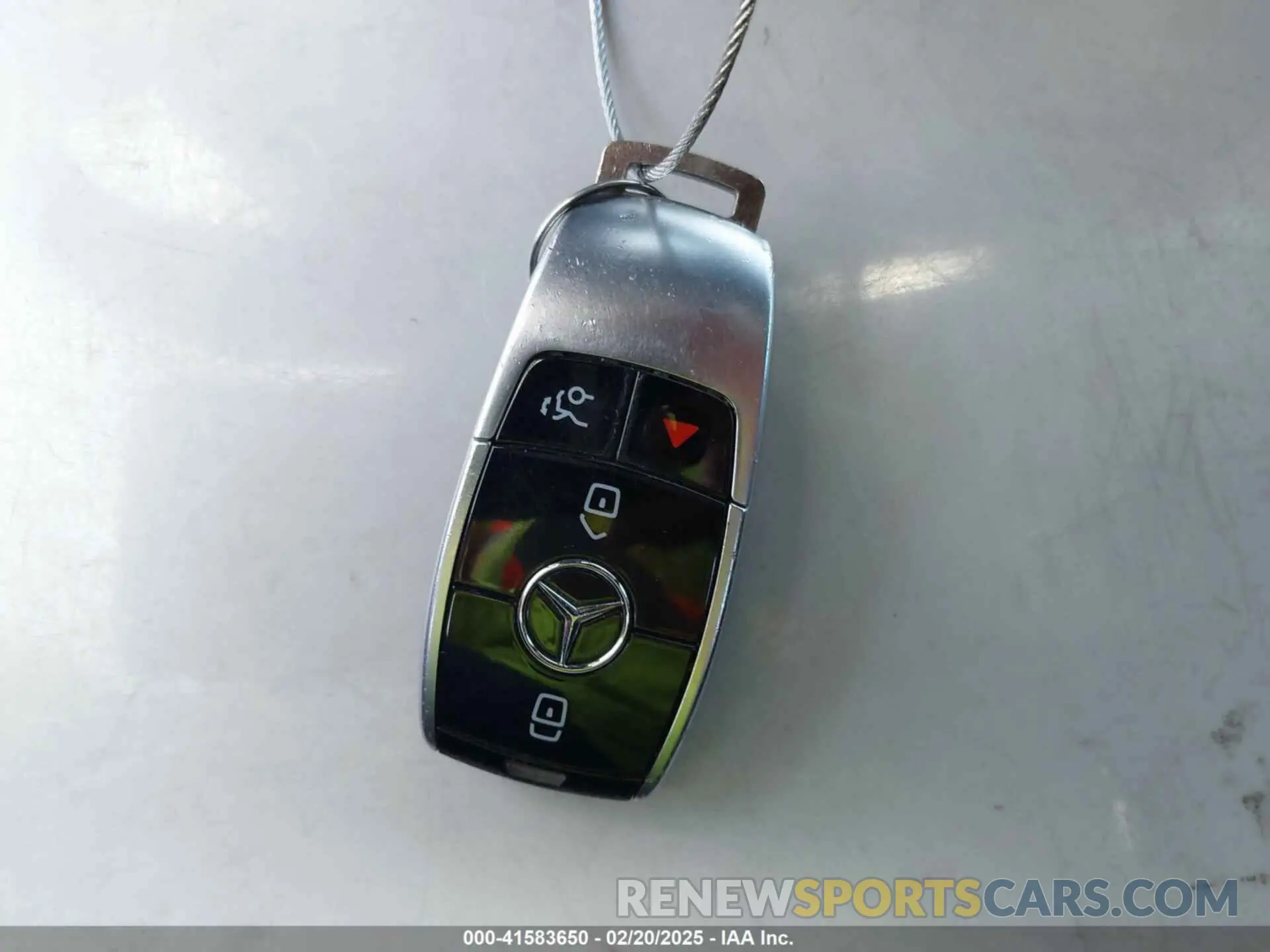 11 Фотография поврежденного автомобиля WDDZF4JBXKA549463 MERCEDES-BENZ E 300 2019
