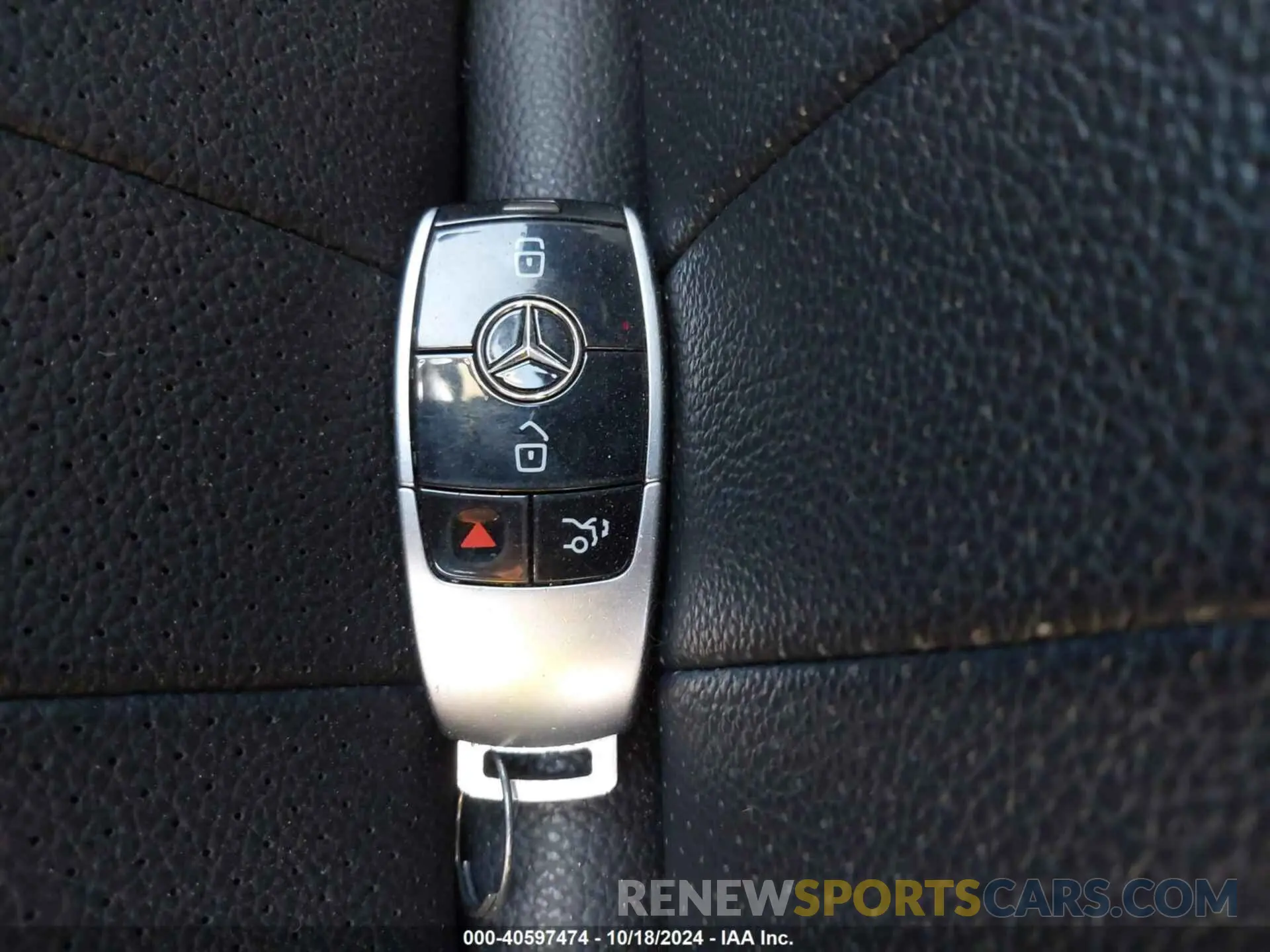 11 Фотография поврежденного автомобиля WDDZF4KB0KA512713 MERCEDES-BENZ E 300 2019