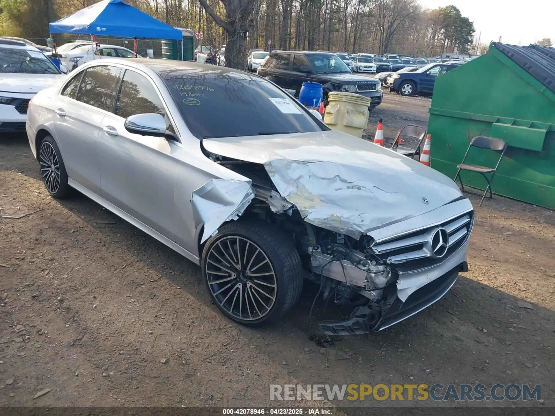 6 Photograph of a damaged car WDDZF4KB0KA588433 MERCEDES-BENZ E 300 2019