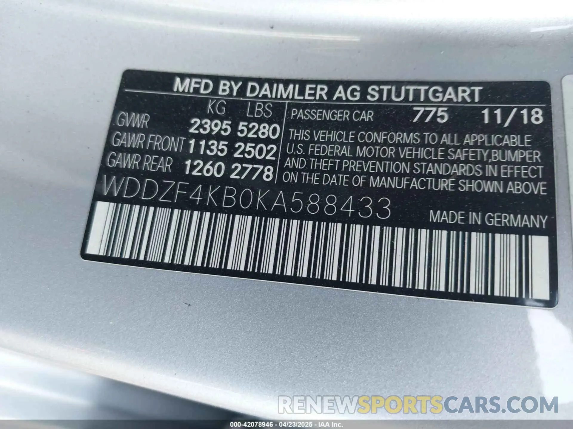 9 Photograph of a damaged car WDDZF4KB0KA588433 MERCEDES-BENZ E 300 2019