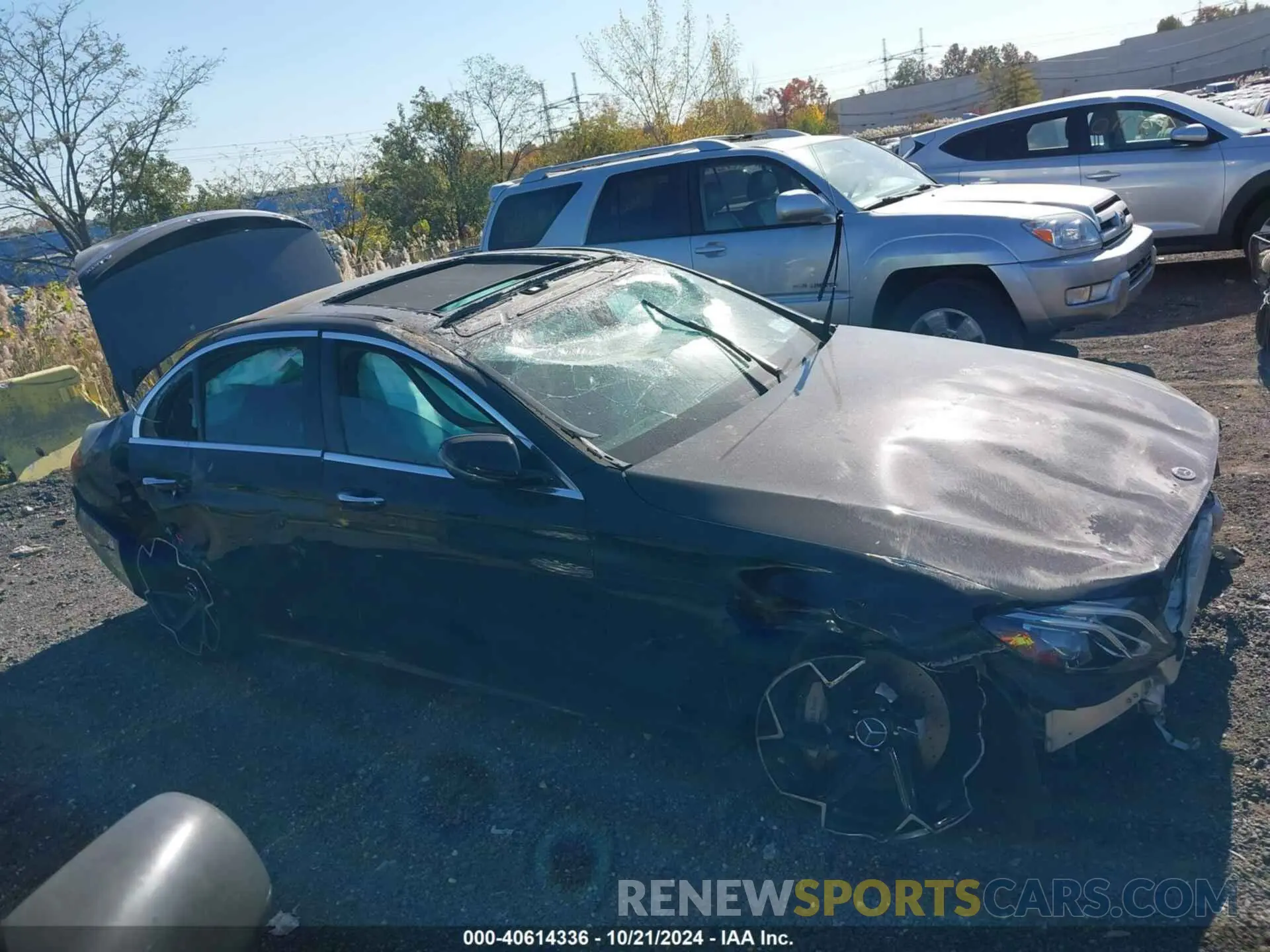 12 Photograph of a damaged car WDDZF4KB6KA508049 MERCEDES-BENZ E 300 2019