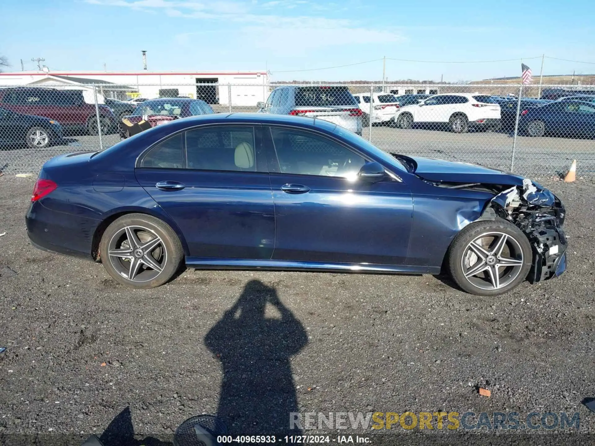 13 Photograph of a damaged car WDDZF4KB6KA570745 MERCEDES-BENZ E 300 2019