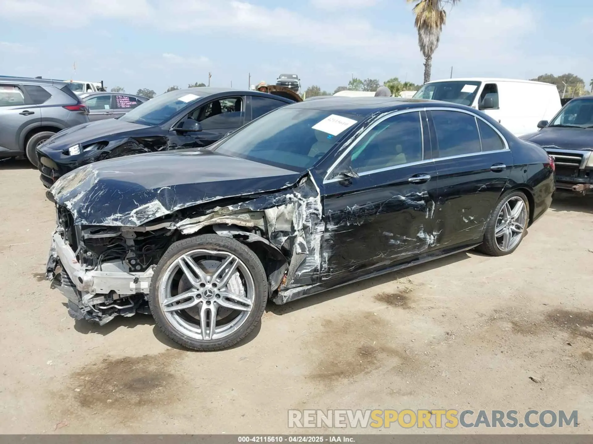 2 Photograph of a damaged car W1KZF8DB6LA845682 MERCEDES-BENZ E 350 2020