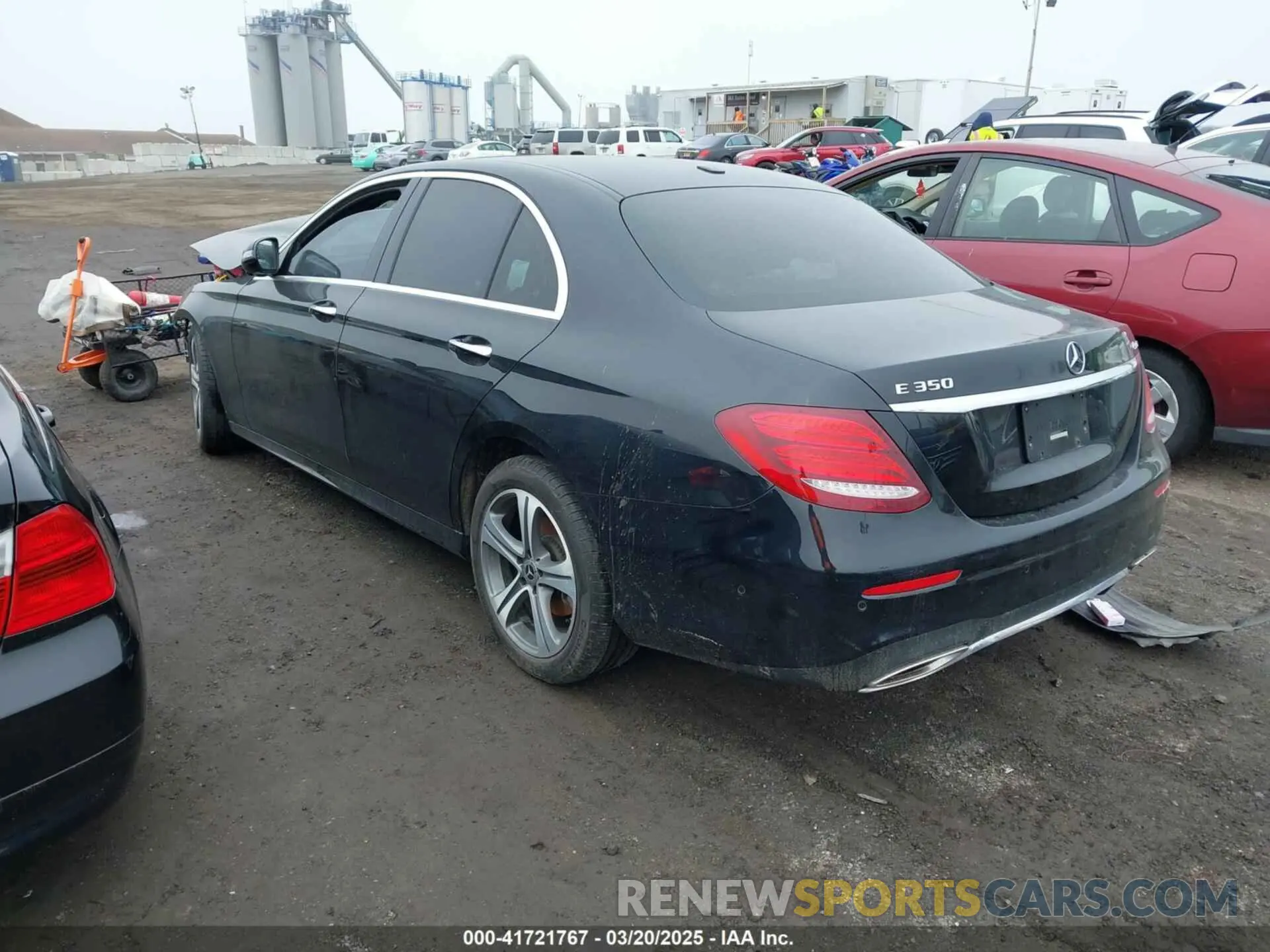 3 Photograph of a damaged car W1KZF8EB1LA827959 MERCEDES-BENZ E 350 2020