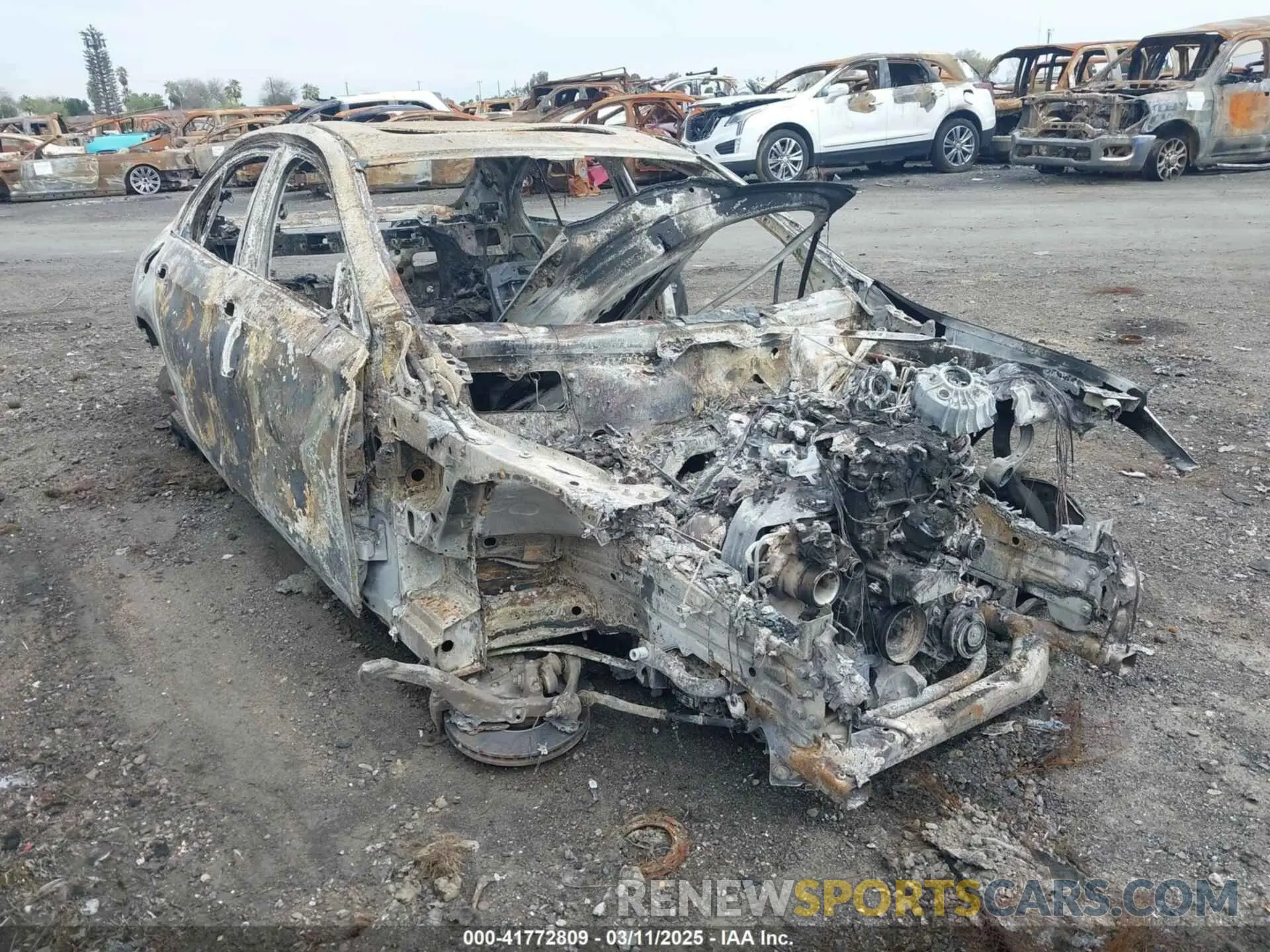 1 Photograph of a damaged car WDDZF8DB5LA753009 MERCEDES-BENZ E 350 2020
