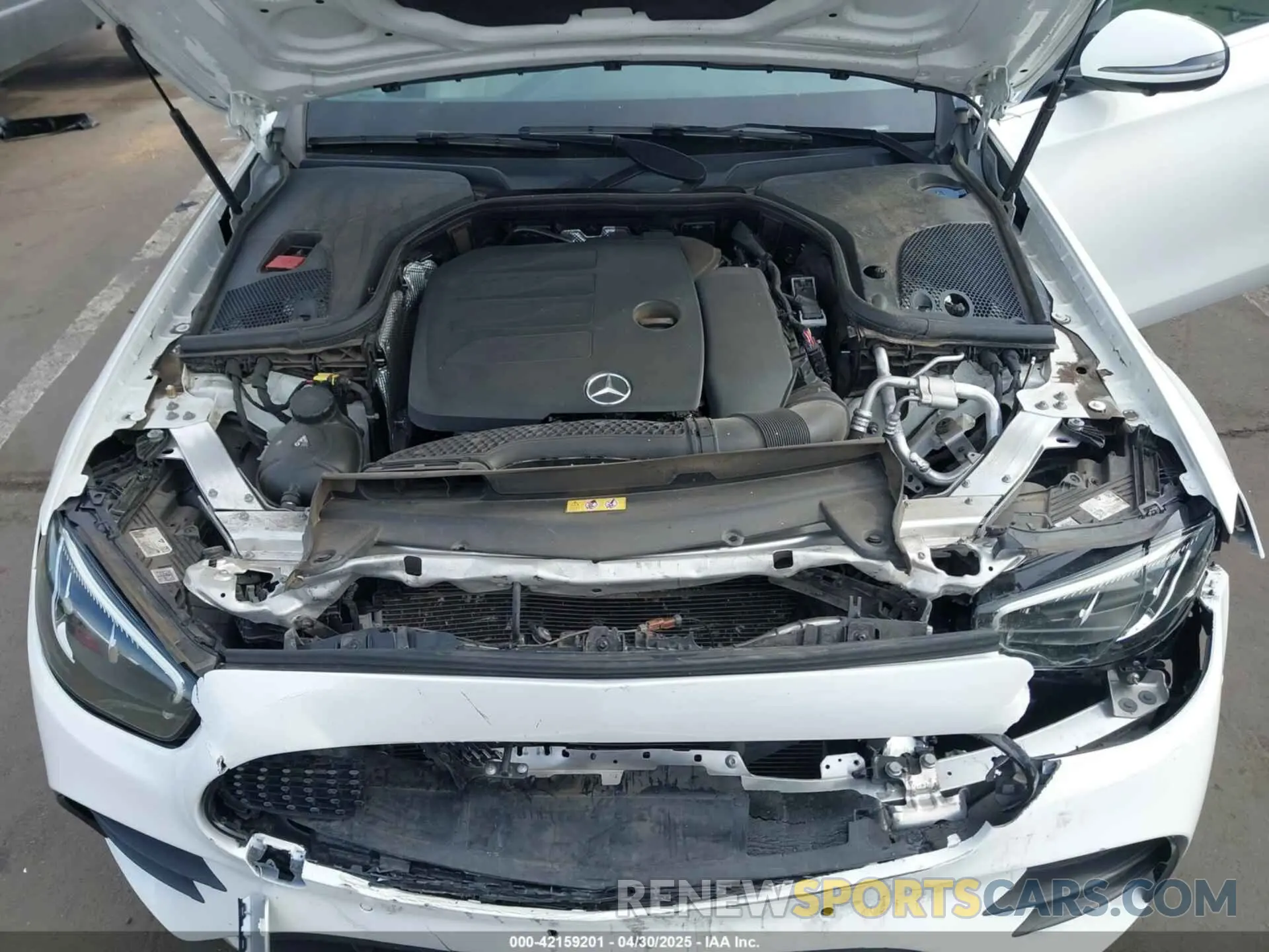 10 Photograph of a damaged car W1KZF8DB0MA874452 MERCEDES-BENZ E 350 2021