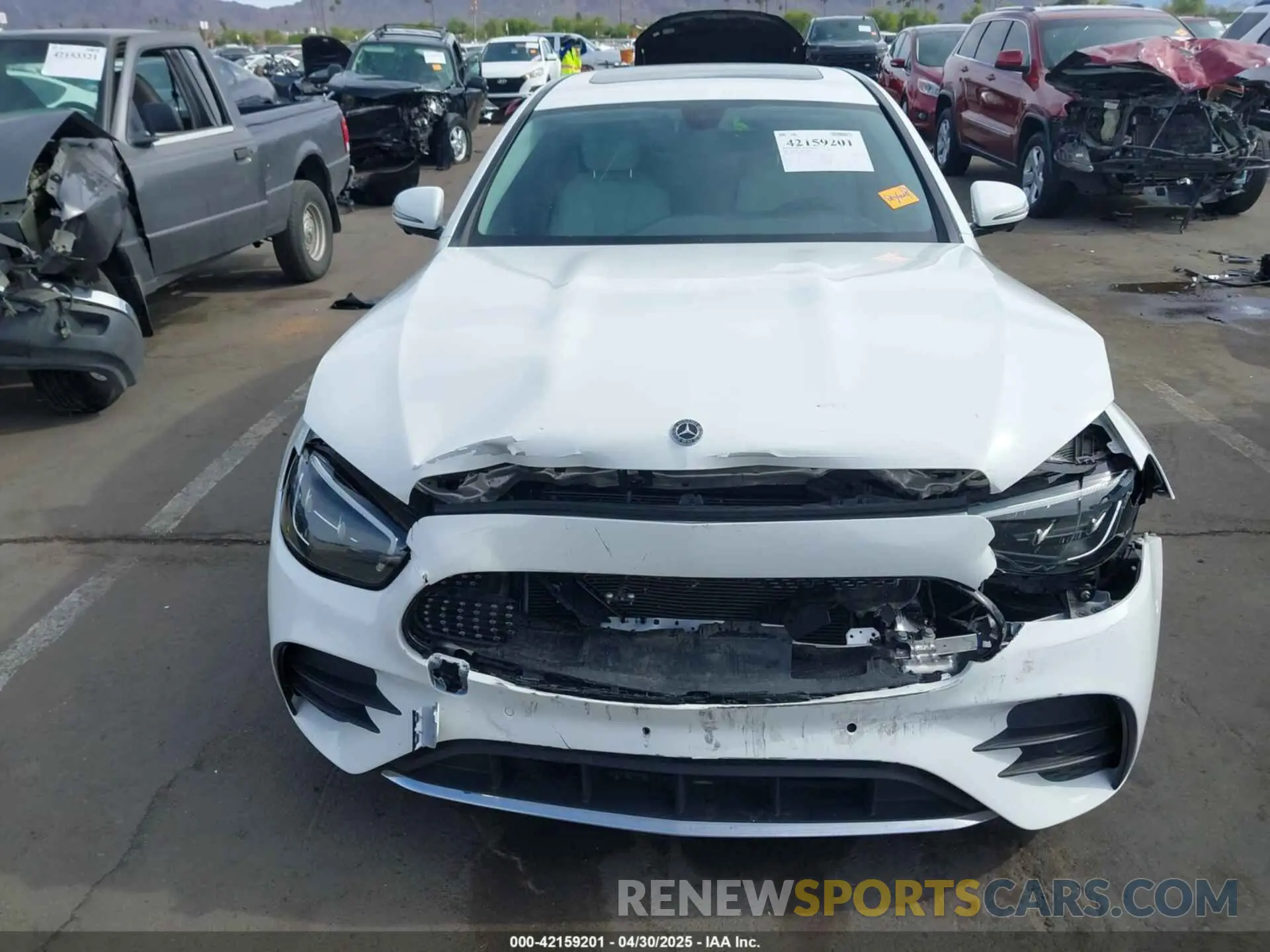 12 Photograph of a damaged car W1KZF8DB0MA874452 MERCEDES-BENZ E 350 2021