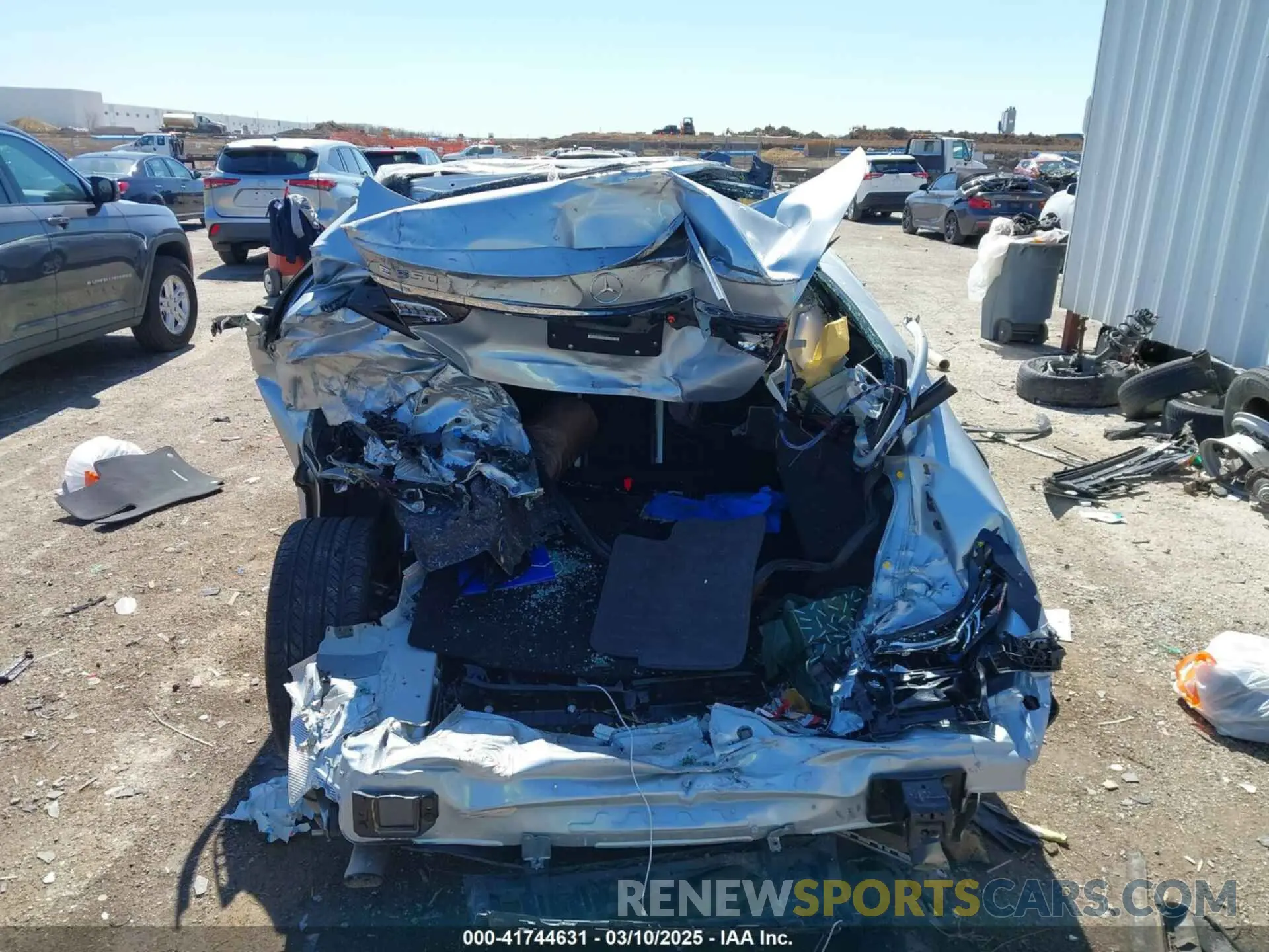15 Photograph of a damaged car W1KZF8DB0PB162327 MERCEDES-BENZ E 350 2023