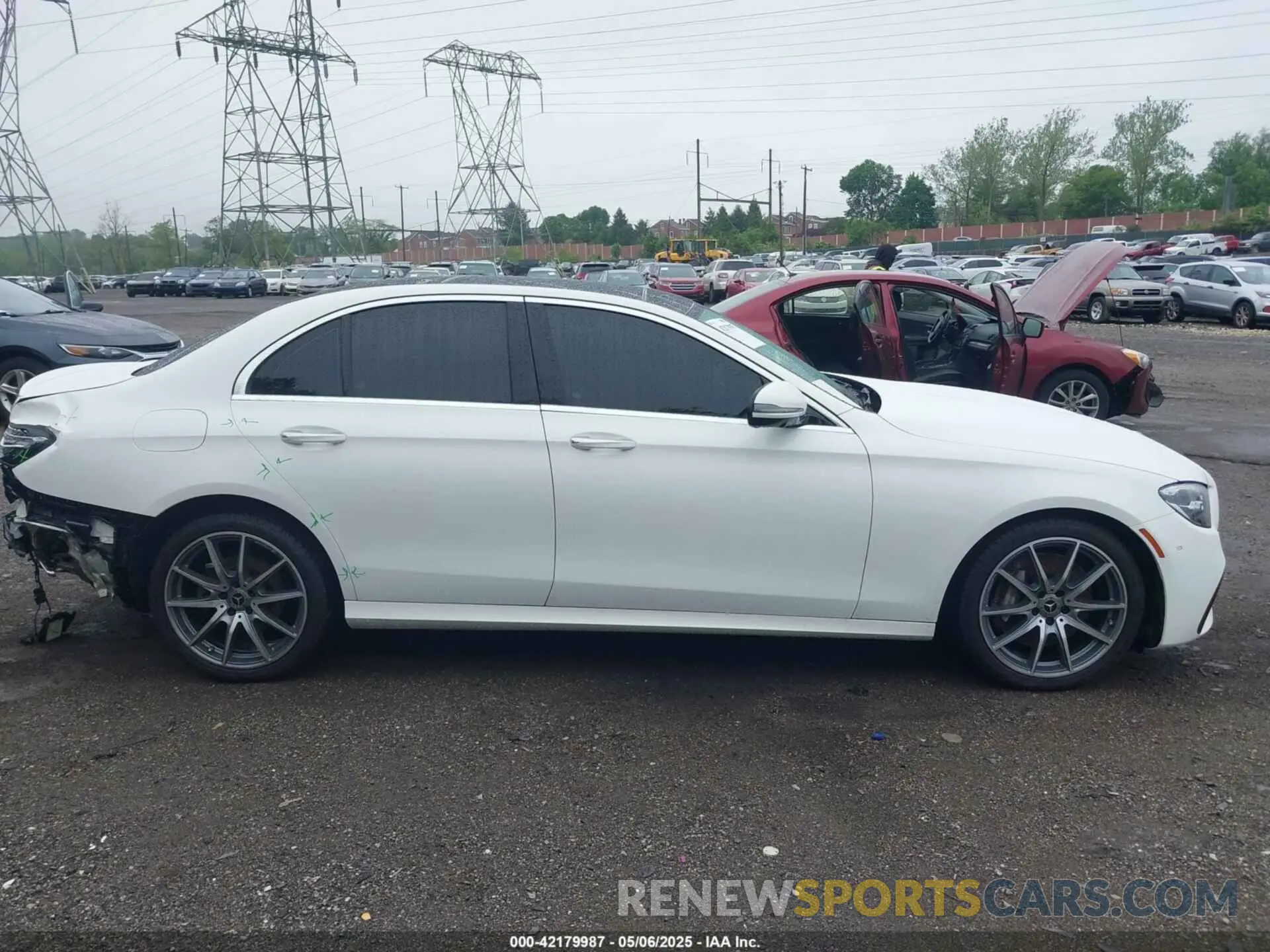 13 Photograph of a damaged car W1KZF8EB6PB119187 MERCEDES-BENZ E 350 2023